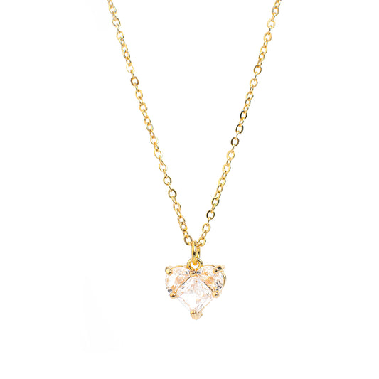 This photo features a thin chain necklace made of 14K gold-plated sterling silver, paired with a zircon heart charm.