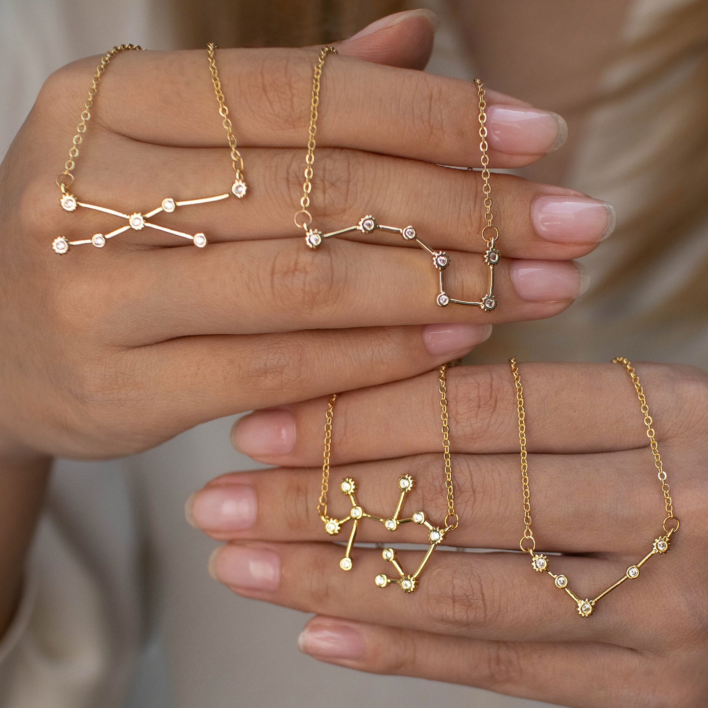 The showcase photos of different zodiac constellation charm.